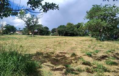 Imagem: Terreno no condominio de chácaras Parque Itaipu, em São Carlos