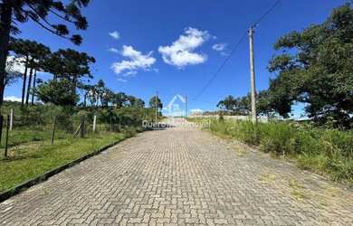 Imagem: O terreno possui 2807m² de Área e está localizado em São