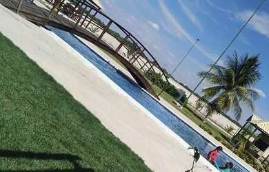 Imagem: O terreno possui 400m² de Área Privada e está localizado