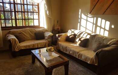 Imagem 8: Casa a venda na Colina. Piscina, Churrasqueira, VarandaeÁrea de serviço