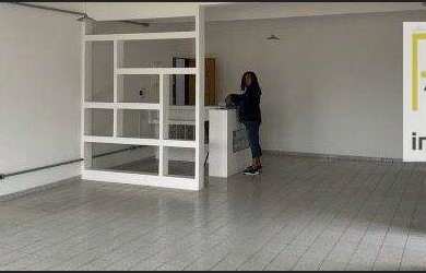 Imagem: O depósito possui 80m² de Área e está localizado em Vila