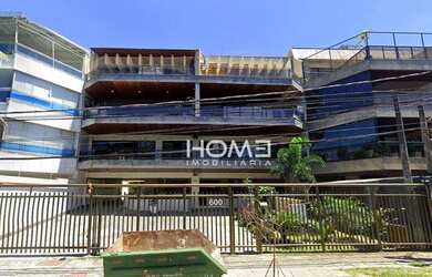 Imagem: O apartamento possui 3 Dormitórios, 3 Banheiros, 2 Vagas na