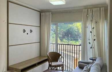 Imagem: O apartamento possui 2 Dormitórios, 2 Banheiros, 2 Vagas na