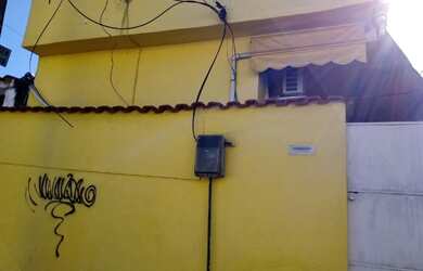 Imagem: A casa possui 1 Dormitório, 1 Banheiro e 50m² de Área e está