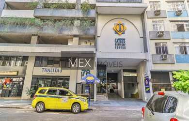 Imagem: O depósito possui 1 Vaga na garagem, 37m² de Área e está