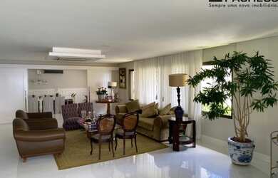 Imagem: O apartamento possui 4 Dormitórios, 5 Banheiros, 4 Vagas na