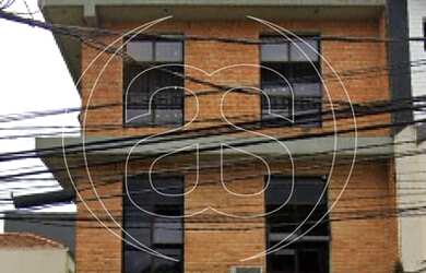 Imagem: O depósito possui 5 Vagas na garagem e 700m² de Área e está