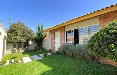 Imagem: A casa possui 3 Dormitórios, 2 Banheiros, 150m² de Área e