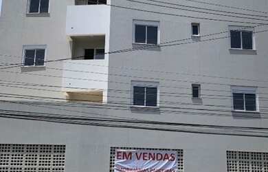 Imagem: O apartamento à venda possui 2 Dormitórios, 1 Banheiro, 1