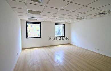 Imagem: O depósito possui 30m² de Área e está localizado em Bairro