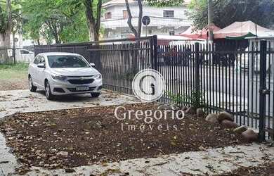 Imagem: O depósito possui 5 Vagas na garagem, 380m² de Área e está