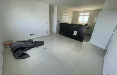 Imagem: O apartamento possui 3 Dormitórios, 2 Banheiros, 3 Vagas na