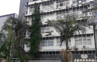 Imagem: O depósito possui 1 Vaga na garagem, 28m² de Área e está