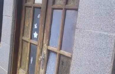 Imagem: A casa possui 1 Dormitório, 2 Banheiros e está localizado