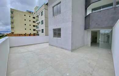 Imagem: O apartamento possui 2 Dormitórios, 2 Banheiros, 2 Vagas na