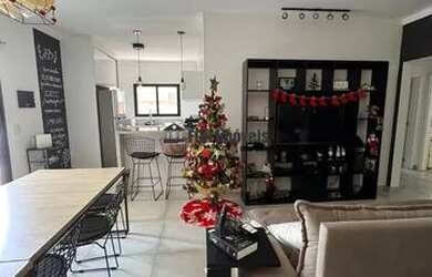 Imagem: A casa em condomínio possui 3 Dormitórios, 3 Banheiros, 4