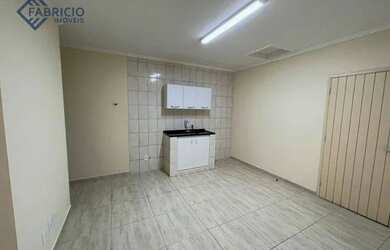 Imagem: A casa possui 1 Dormitório, 1 Banheiro, 40m² de Área e está