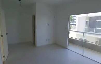 Imagem: Excelente casa solta com 4/4, sendo 3 suítes, uma master com