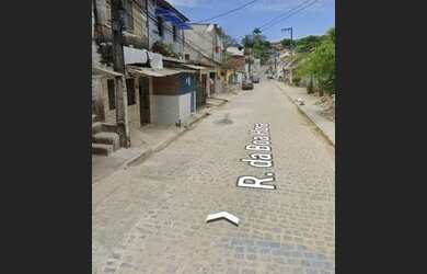 Imagem: A casa possui 2 Dormitórios, 1 Banheiro, 58m² de Área e