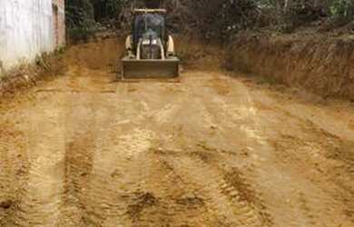 Imagem: O terreno possui 200m² de Área e está localizado em Flores