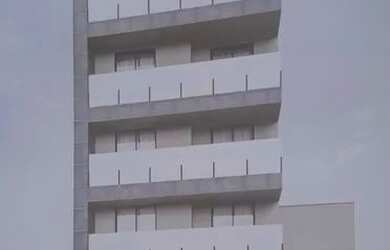 Imagem: O apartamento possui 2 Dormitórios, 2 Banheiros, 2 Vagas na
