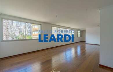 Imagem: O apartamento possui 3 Dormitórios, 4 Banheiros, 2 Vagas na