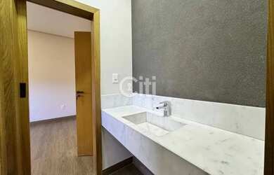 Imagem 13: CONDOMÍNIO GRAN ROYALLE. Piscina, Área de serviço, 225m² de Áreae4...