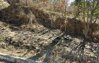 Imagem: O terreno possui 360.000m² de Área e está localizado em