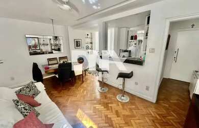 Imagem: O apartamento possui 3 Dormitórios, 3 Banheiros, 90m² de Área