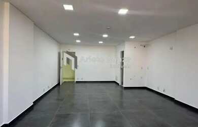 Imagem 7: Sala Comercial para Venda em Arujá, Centro, 1 dormitório, 1 banheiro,...