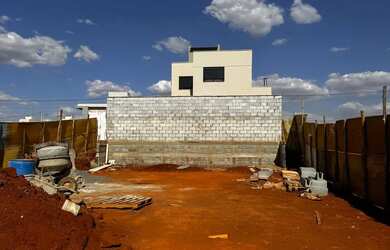 Imagem 2: Lote no Jardins Parma. 256m² de Área