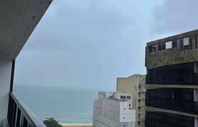 Imagem: O apartamento possui 4 Dormitórios, 1 Banheiro, 2 Vagas na