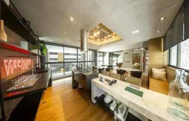 Imagem: O apartamento possui 3 Dormitórios, 1 Banheiro, 3 Vagas na