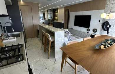 Imagem: O apartamento à venda possui 3 Dormitórios, 3 Banheiros, 2