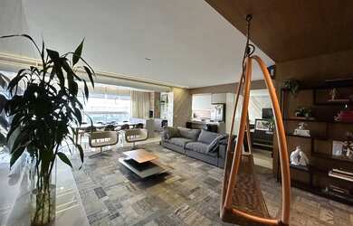 Imagem: O apartamento à venda possui 3 Dormitórios, 4 Banheiros, 3