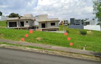 Imagem: O terreno possui 490m² de Área e está localizado em Jardim