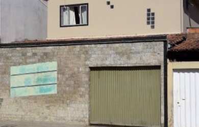 Imagem 2: Sobrado no universitário