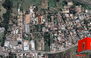 Imagem: O terreno possui 10m² de Área e está localizado em Loteamento