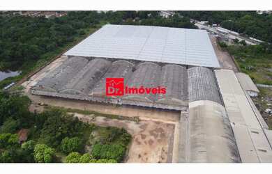Imagem: O depósito possui 120.000m² de Área e está localizado em