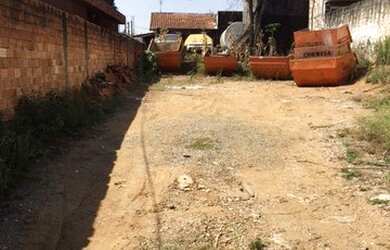 Imagem: O terreno possui 270m² de Área e está localizado em Centro