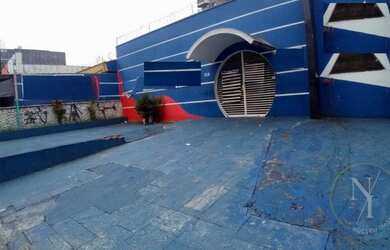 Imagem: O depósito possui 5 Vagas na garagem, 1000-0m² de Área e