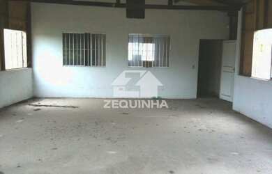 Imagem: O depósito possui 595m² de Área e está localizado em Vila