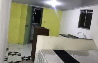 Imagem: A casa possui 2 Dormitórios, 2 Banheiros e está localizado