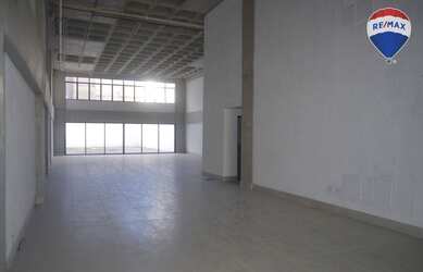 Imagem 8: Loja para alugar, 450 m² por R$ 21.000,00/mês - Passos - Juiz de Fora/MG