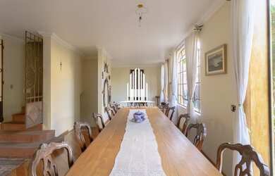 Imagem 6: Casa Assobradada a Venda com 5 SUITES, vaga p/5 carros grandes com 350m²...