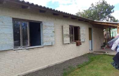 Imagem 4: sítio em Viana. Varanda