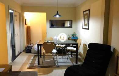 Imagem: O apartamento possui 3 Dormitórios, 1 Banheiro, 1 Vaga na garagem