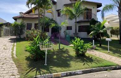 Imagem: A casa possui 5 Dormitórios, 5 Banheiros, 351m² de Área e