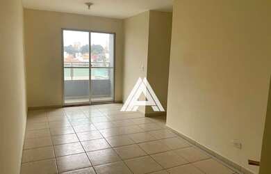 Imagem: O apartamento possui 3 Dormitórios, 1 Banheiro, 1 Vaga na garagem