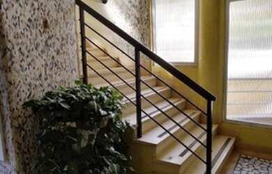 Imagem: O apartamento possui 1 Dormitório, 2 Banheiros, 1 Vaga na garagem